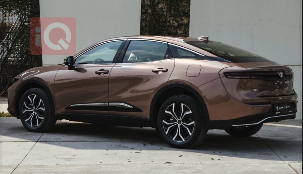 تۆیۆتا کراون